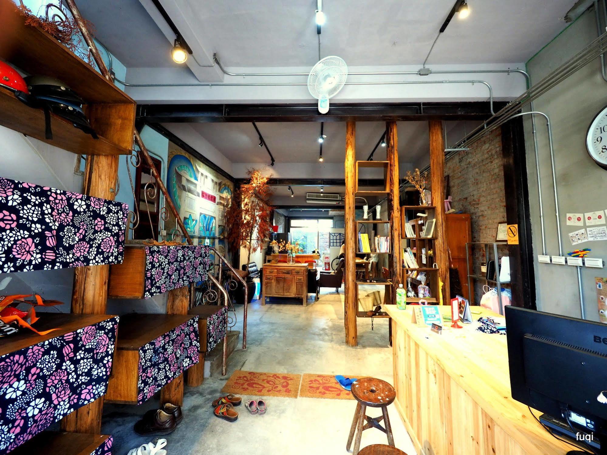 Fuqi Hostel - Heping Tainan Dış mekan fotoğraf